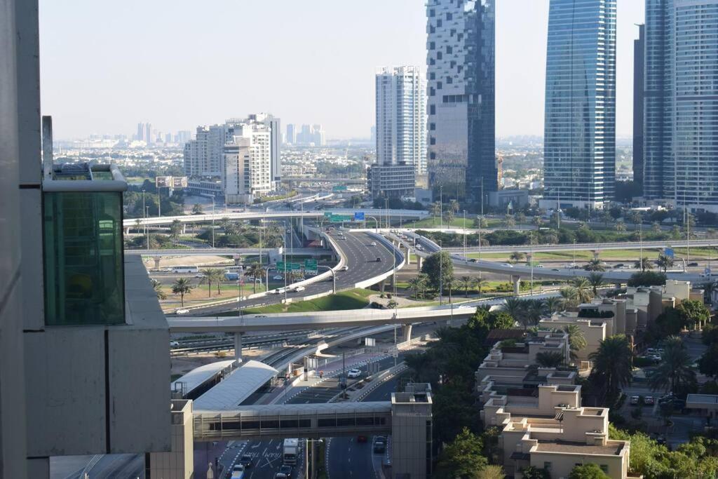 High Floor With City Skyline & Burj Khalifa View 3 Bedroom Unit Marina Dubái Exterior foto