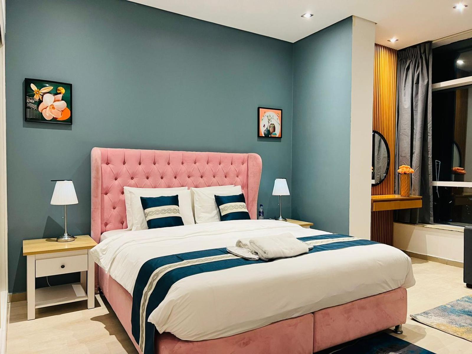 High Floor With City Skyline & Burj Khalifa View 3 Bedroom Unit Marina Dubái Exterior foto