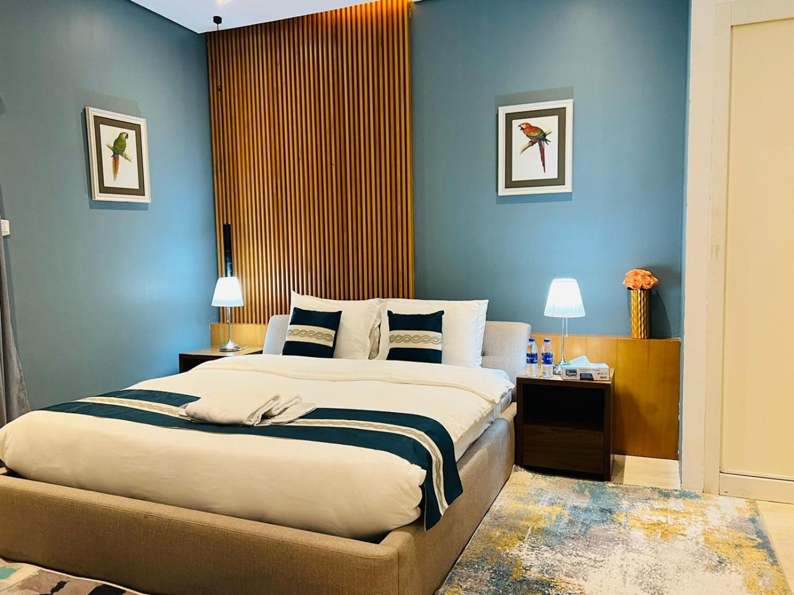 High Floor With City Skyline & Burj Khalifa View 3 Bedroom Unit Marina Dubái Exterior foto